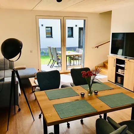 Semesterbostad Bug *